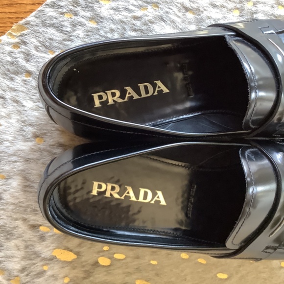 PRADA/Mens Black Patent Leather - Picture 5 of 10